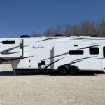 2024 GRAND DESIGN Solitude 370DV full