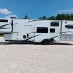 2024 GRAND DESIGN Solitude 390RK full