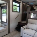 2024 GRAND DESIGN Solitude 390RK full