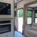 2024 GRAND DESIGN Solitude 390RK full