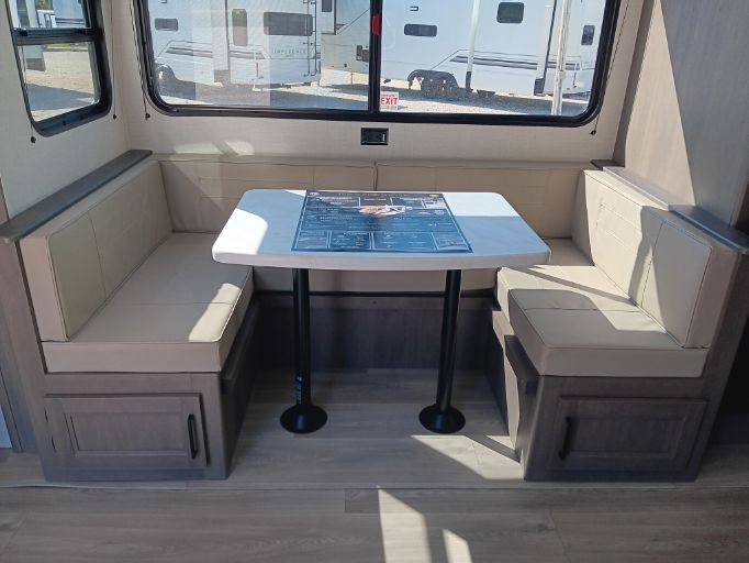 2025 GRAND DESIGN TRANSCEND 265BH DINETTE full