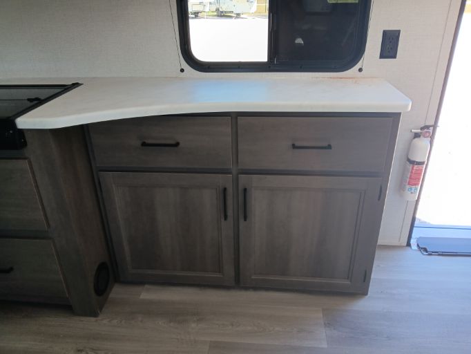 2025 GRAND DESIGN TRANSCEND 265BH DINETTE full