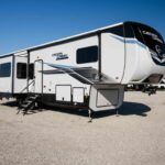 2024 FOREST RIVER Cedar Creek 360Rl full