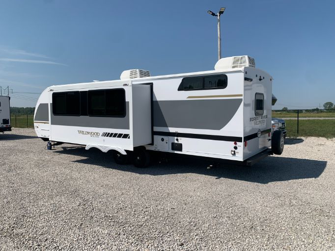 2025 FOREST RIVER Wildwood X-Lite 28VBXL full