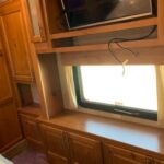 2018 Luxe Fifth Wheel 38GLS full