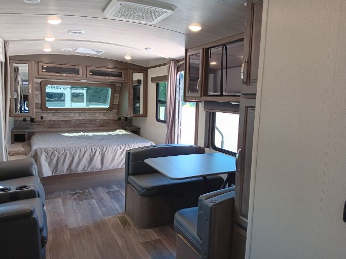 2023 KEYSTONE COUGAR 22MLS full