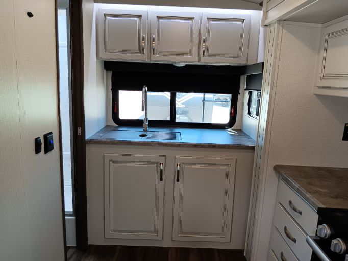 2023 KEYSTONE COUGAR 22MLS full