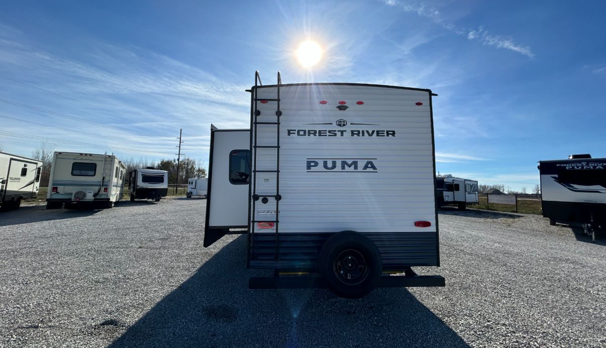 2025 Forest River Puma 27RBDS full