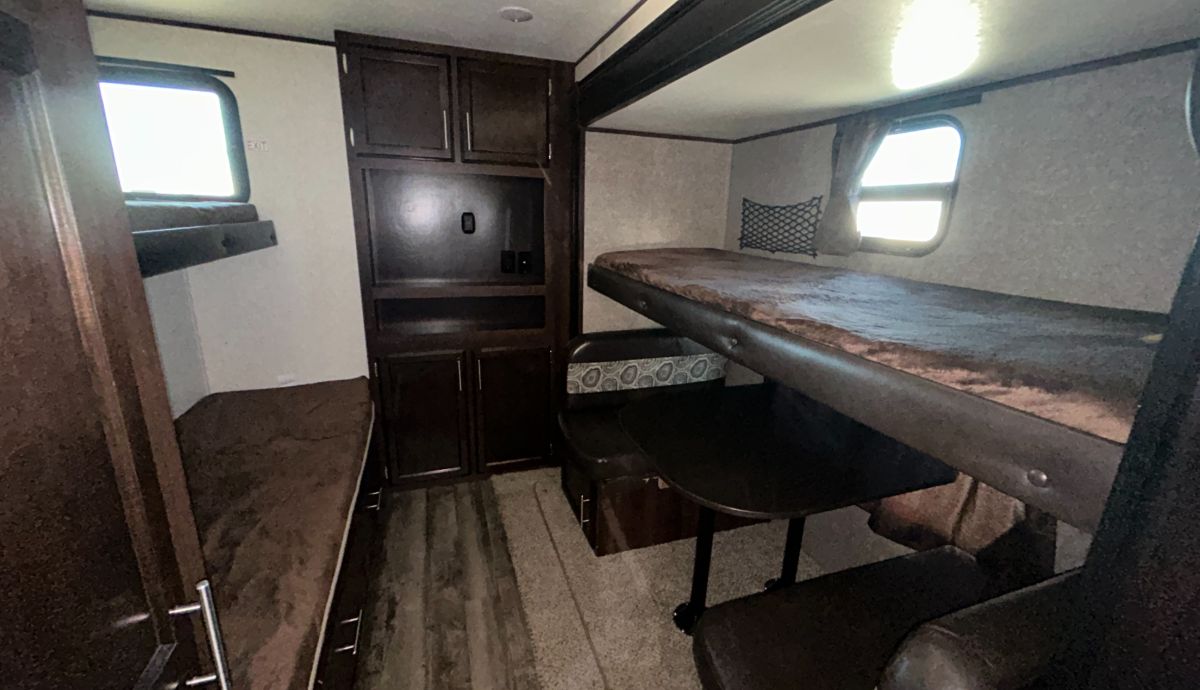 2019 Jayco Jayflight 33RBTS full