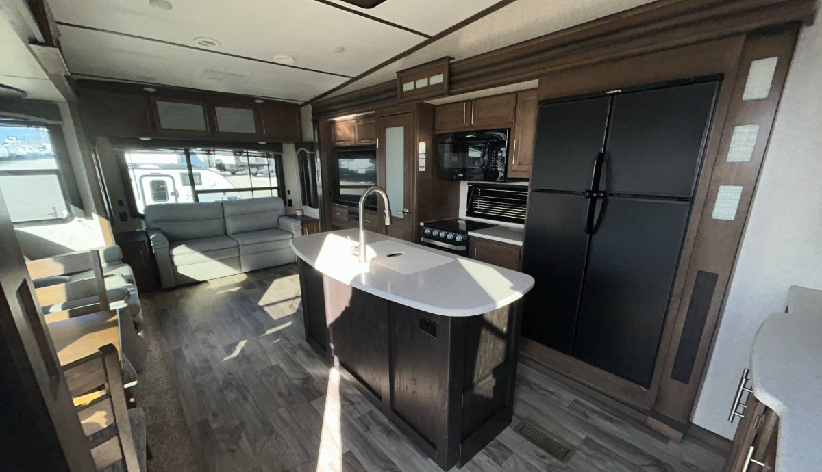 2019 Keystone Cougar 315RL full