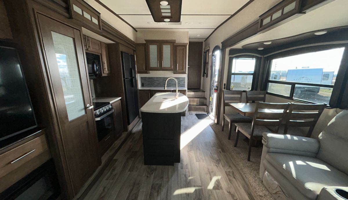 2019 Keystone Cougar 315RL full