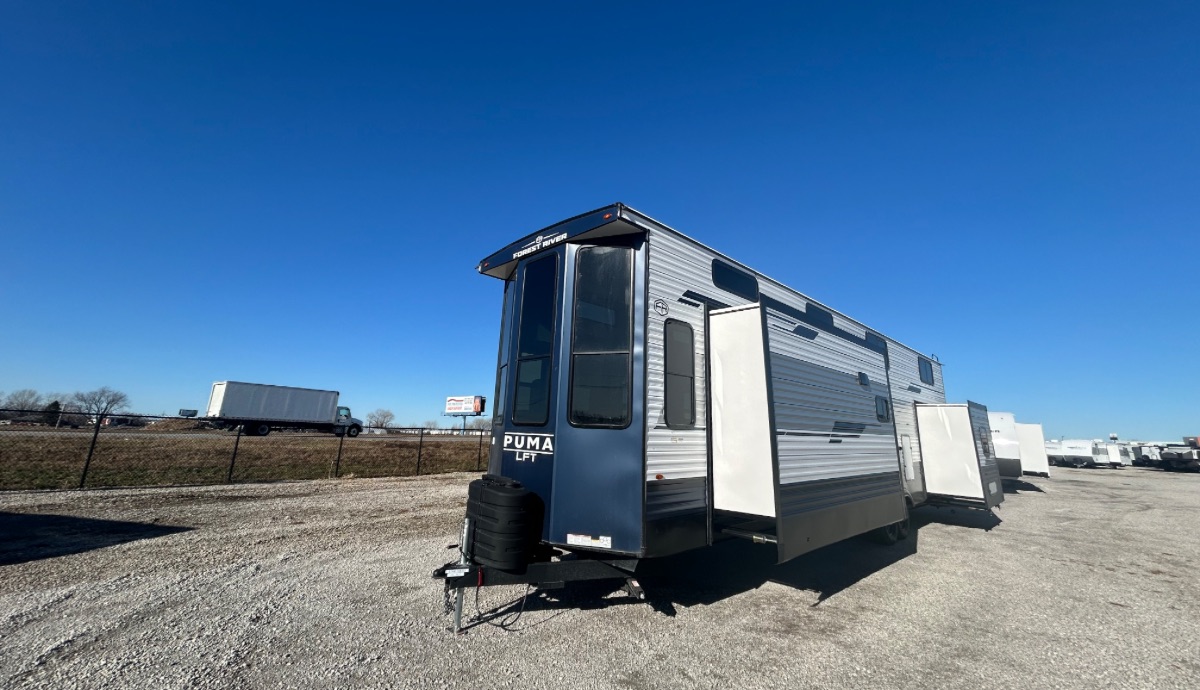 2025 Forest River Puma Destination 402LFT full