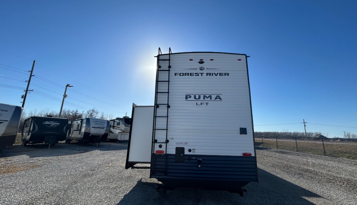 2025 Forest River Puma Destination 402LFT full