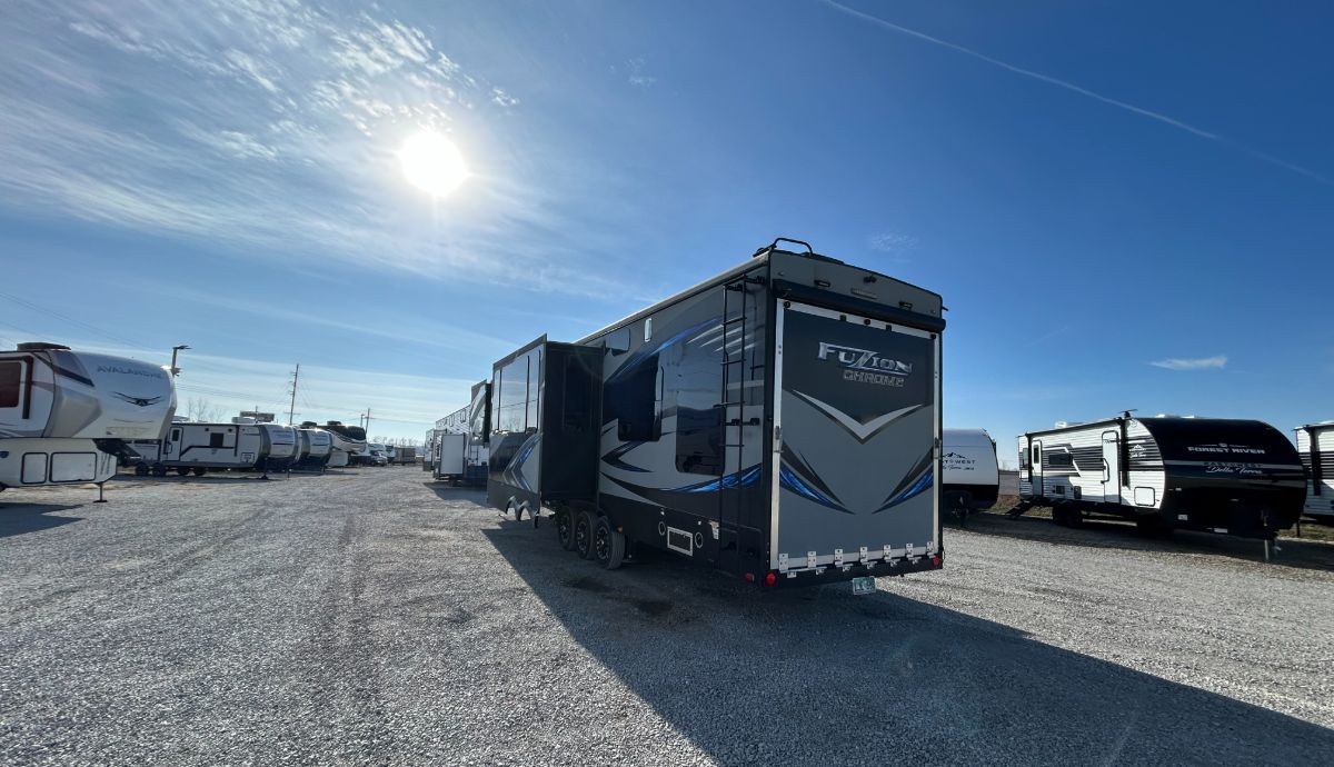 2015 Keystone Fuzion 403 full